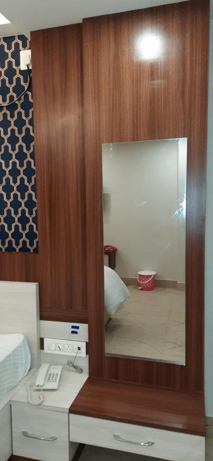 Hotel Narendra Plaza Balasore Exterior foto
